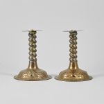 1077 4086 CANDLESTICKS